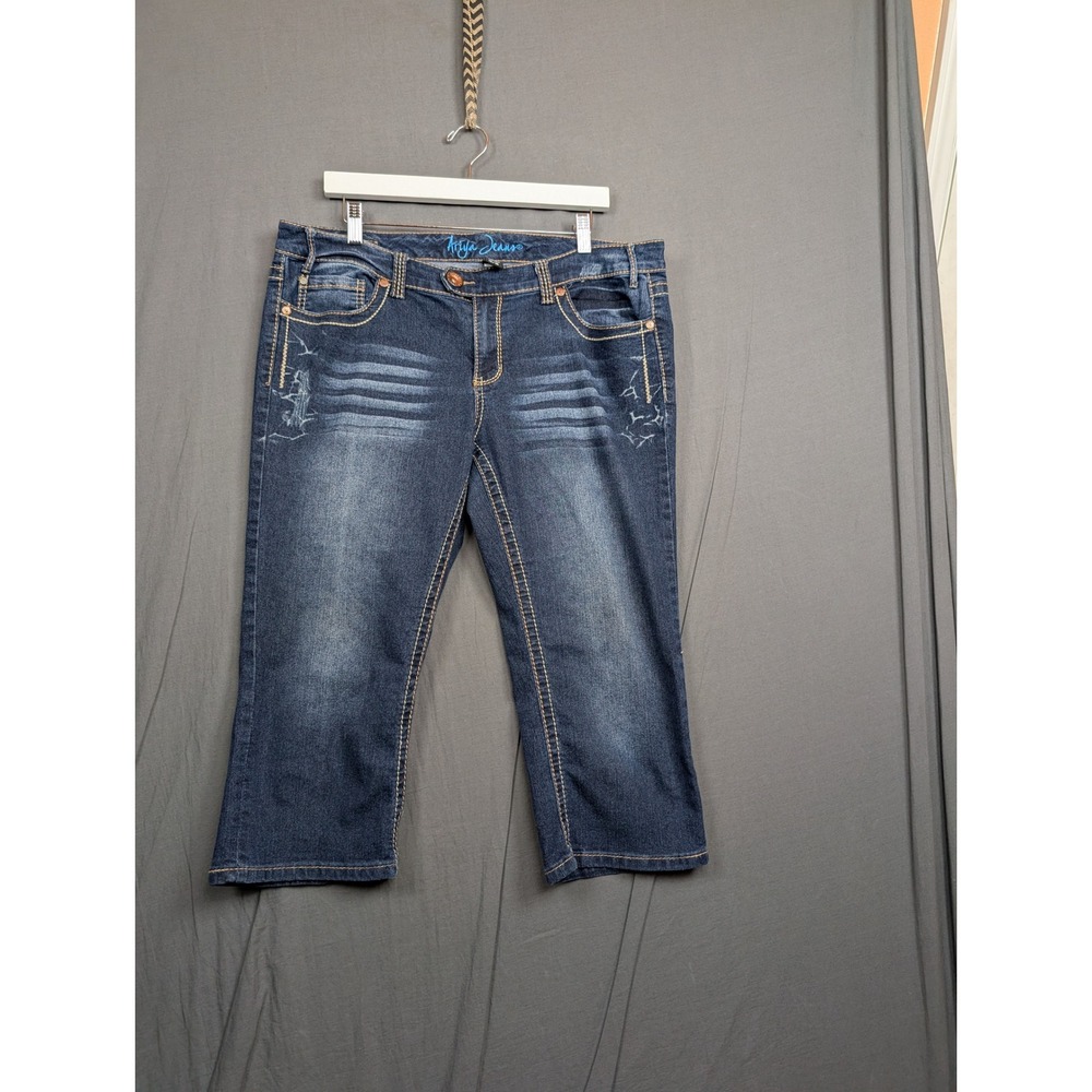 Ariya Jeans Womens 15/16 Dark Wash Capri Crop Denim Whiskered Stretch Blue